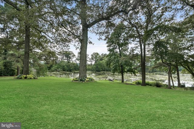 120 LAKEVIEW DR, Salisbury, MD 21804