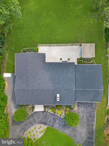 120 LAKEVIEW DR, Salisbury, MD 21804