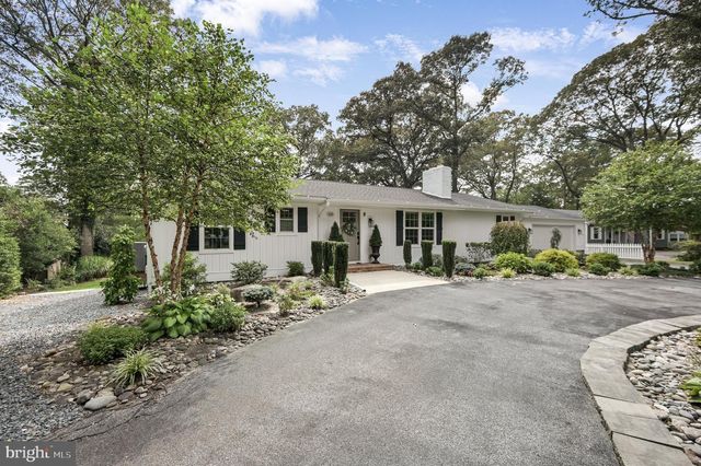 120 LAKEVIEW DR, Salisbury, MD 21804