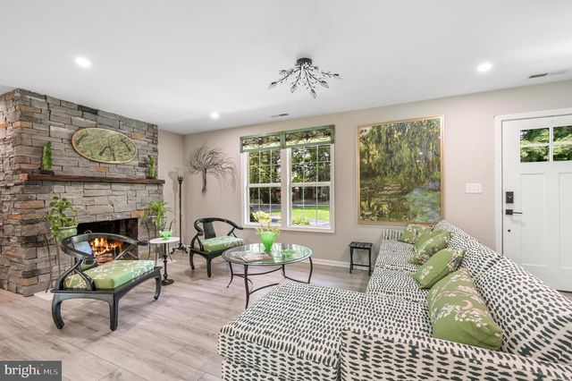120 LAKEVIEW DR, Salisbury, MD 21804