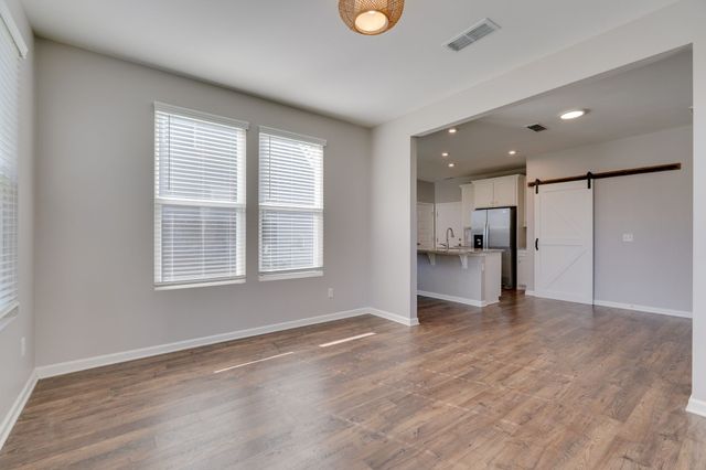 436 Nightcap Ln, Murfreesboro, TN 37128