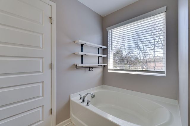 436 Nightcap Ln, Murfreesboro, TN 37128