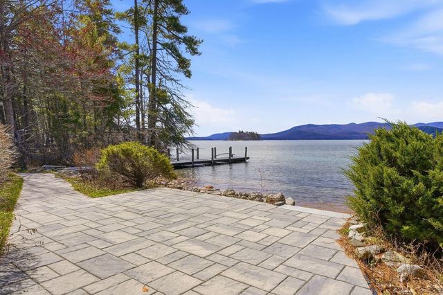 35 Rocky Shore Road, Wolfeboro, NH 03894