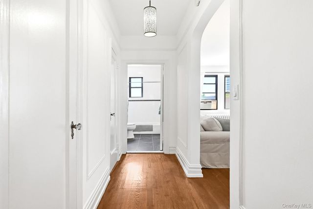 1 Franklin Avenue 5F, White Plains, NY 10601