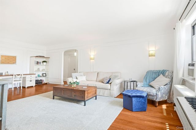 1 Franklin Avenue 5F, White Plains, NY 10601