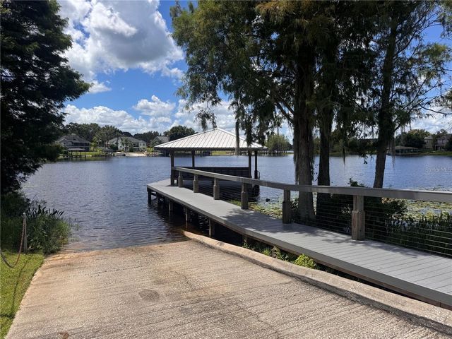 10642 CRESCENT LAKE COURT, Clermont, FL 34711