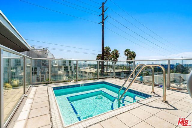 1155 N La Cienega Boulevard 508, West Hollywood, CA 90069