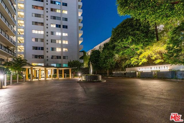 1155 N La Cienega Boulevard 508, West Hollywood, CA 90069