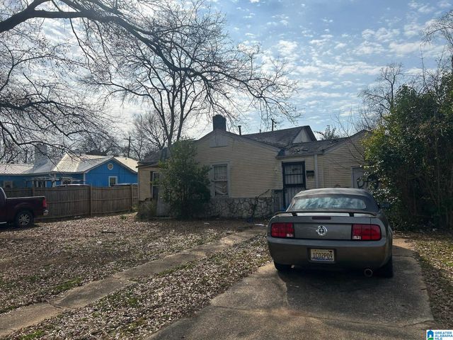 1825 MONROE AVENUE SW, Birmingham, AL 35211