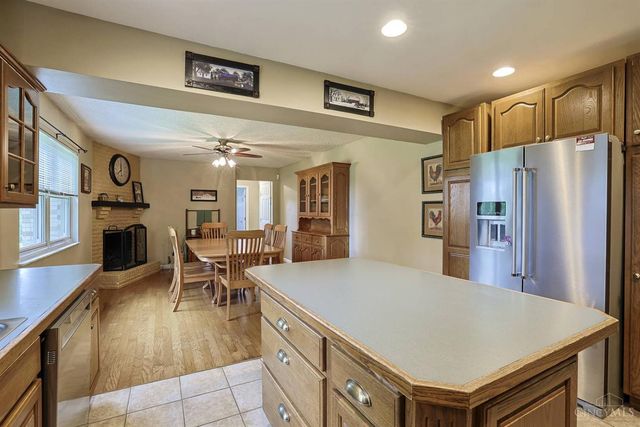 2061 Edinburg Lane, Fairfield, OH 45014