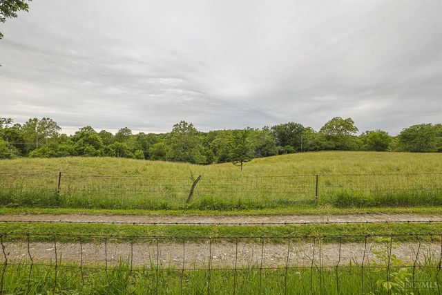 2061 Edinburg Lane, Fairfield, OH 45014