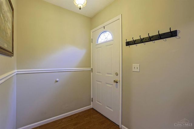 2061 Edinburg Lane, Fairfield, OH 45014