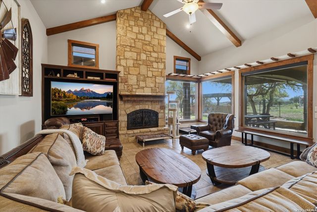 439 Mystic Pkwy, Spring Branch, TX 78070