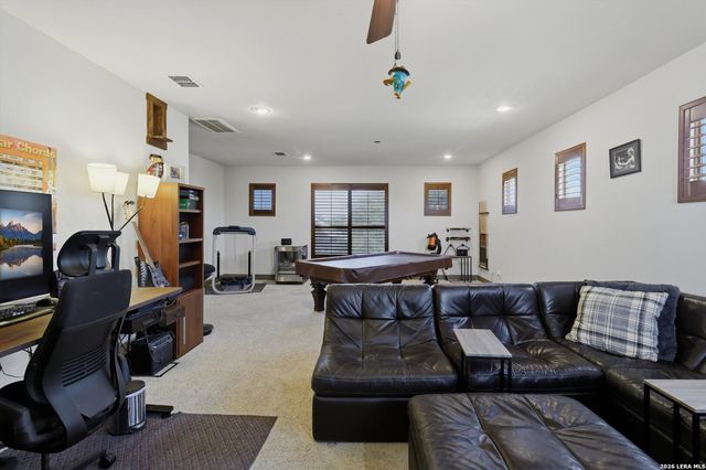 439 Mystic Pkwy, Spring Branch, TX 78070