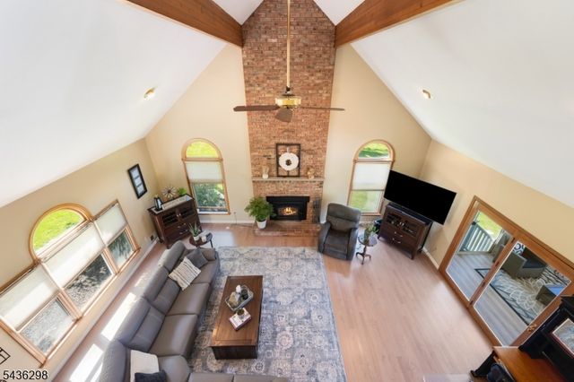 120 Old Clinton Rd, Raritan Twp., NJ 08822