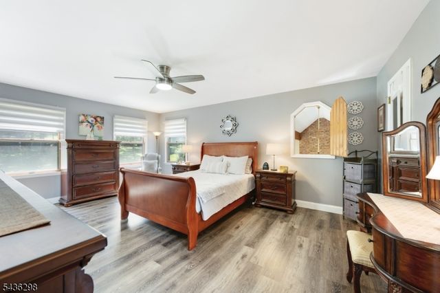 120 Old Clinton Rd, Raritan Twp., NJ 08822