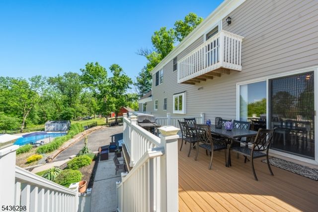 120 Old Clinton Rd, Raritan Twp., NJ 08822