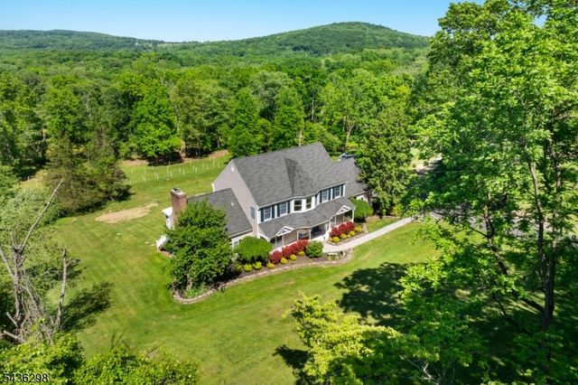 120 Old Clinton Rd, Raritan Twp., NJ 08822
