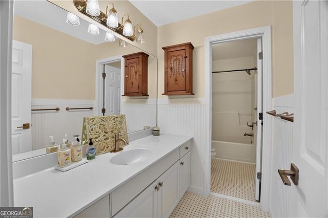 108 Vine Creek Place, Acworth, GA 30101