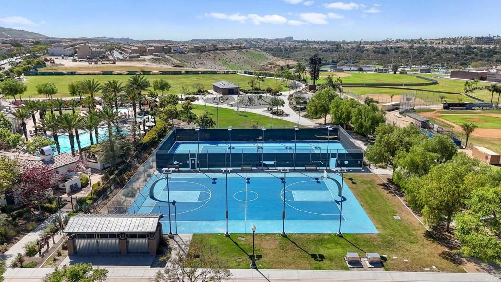 Image 25 of property listing at 1704 Cal Orchid Place 3, Chula Vista, CA 91913