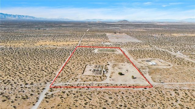 15745 Silver Rock Road, Pinon Hills, CA 92372
