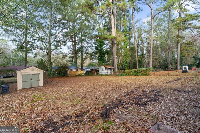2533 Plantation Drive, East Point, GA 30344