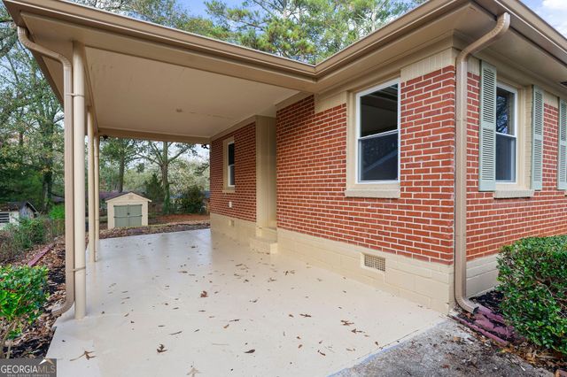 2533 Plantation Drive, East Point, GA 30344