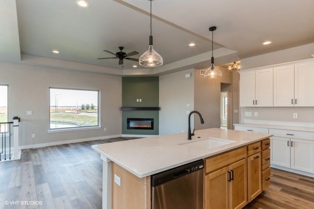 1020 Linden Lane, Ely, IA 52227