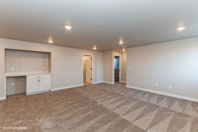 1020 Linden Lane, Ely, IA 52227