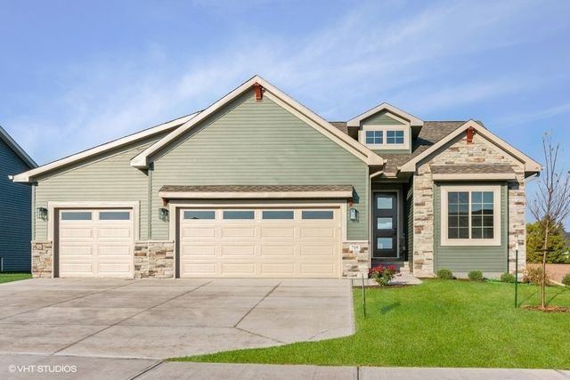 1020 Linden Lane, Ely, IA 52227