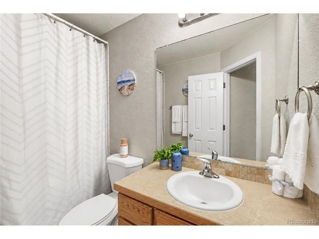 751 Blue Azurite Ave, Loveland, CO 80537