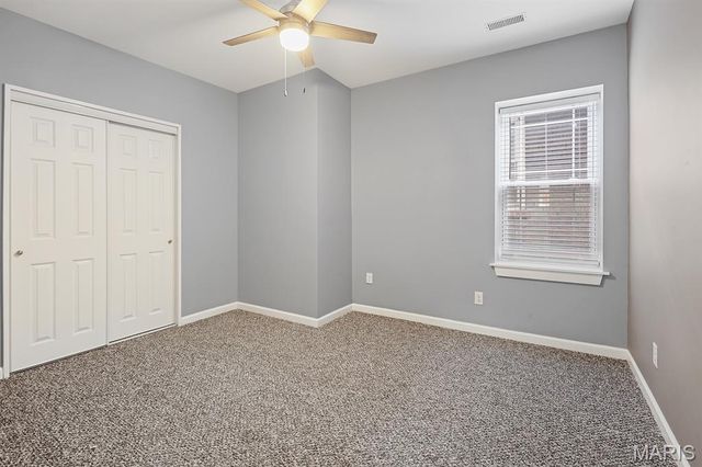 4112 W Belle Place, St Louis, MO 63108