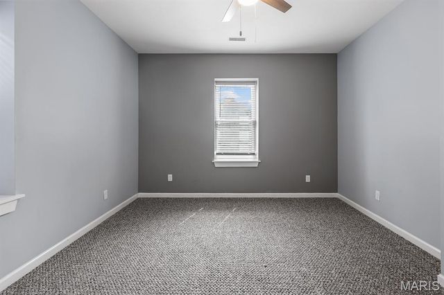 4112 W Belle Place, St Louis, MO 63108