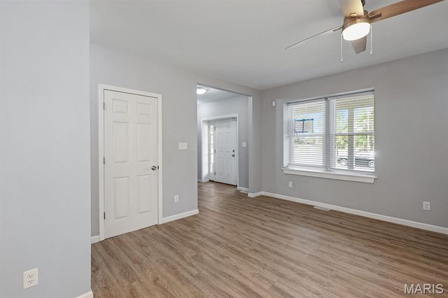 4112 W Belle Place, St Louis, MO 63108