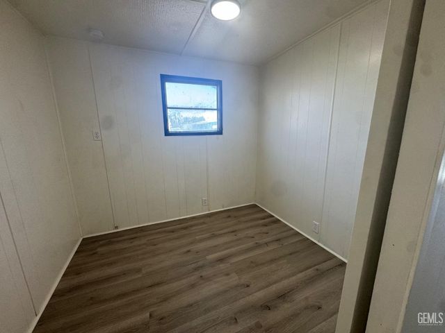 6201 Wible Rd 57, Bakersfield, CA 93313