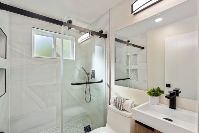 483 Boynton Ave, Berkeley, CA 94707