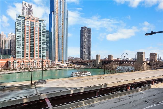 420 E WATERSIDE Drive 2303, Chicago, IL 60601