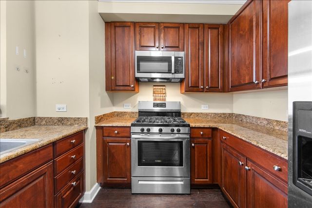 420 E WATERSIDE Drive 2303, Chicago, IL 60601