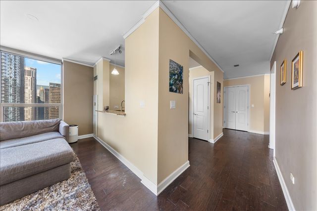 420 E WATERSIDE Drive 2303, Chicago, IL 60601