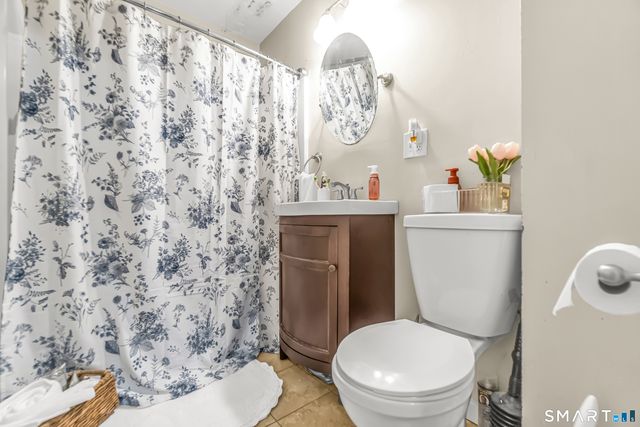 15 Henry Avenue, Stratford, CT 06614