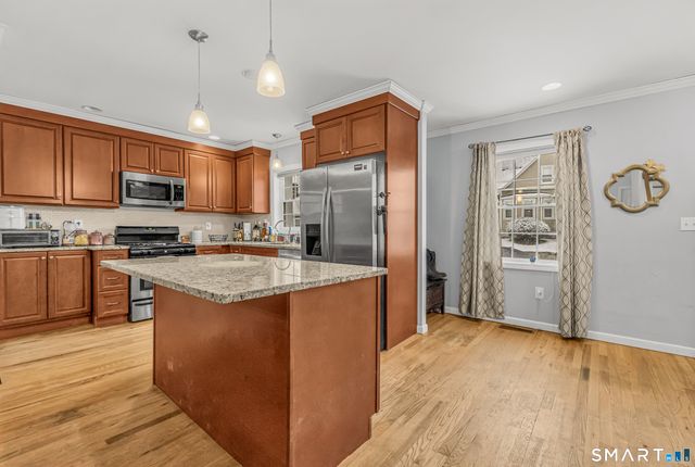 15 Henry Avenue, Stratford, CT 06614