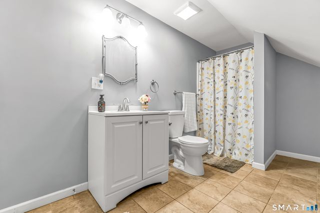 15 Henry Avenue, Stratford, CT 06614