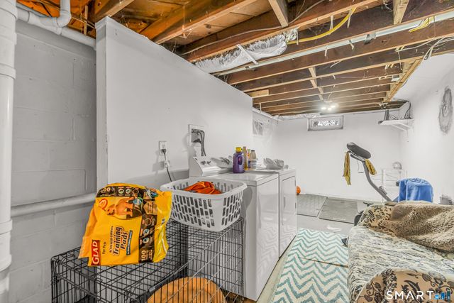 15 Henry Avenue, Stratford, CT 06614