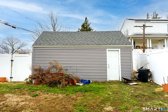 15 Henry Avenue, Stratford, CT 06614