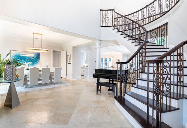 5809 Golden Leaf Court, Plano, TX 75093