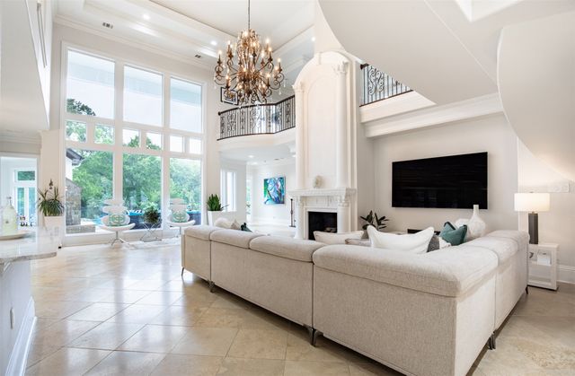 5809 Golden Leaf Court, Plano, TX 75093