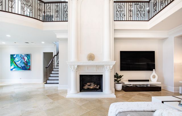 5809 Golden Leaf Court, Plano, TX 75093