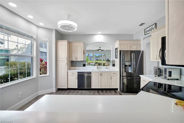 5967 Sand Wedge LN # 101, Naples, FL 34110