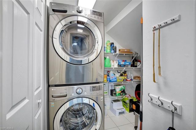 5967 Sand Wedge LN # 101, Naples, FL 34110