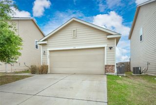 109 Rainey DR, Jarrell, TX 76537